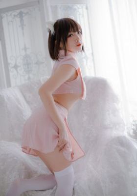小奶瓶(产奶)晨晨爱吃萝卜_手机免费播放动漫